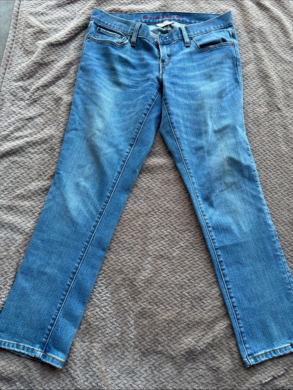 Levi's Women's Light Blue Straight-Leg Jeans